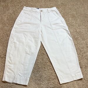 Old Navy High-Rise Barrel Leg Pants in Cream